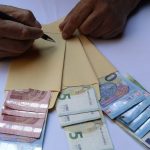 How to Use the Envelope System for Easy Budget Management